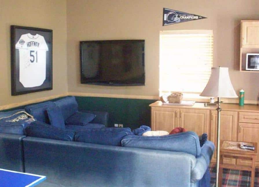 Kepler Creek Man Cave Interior