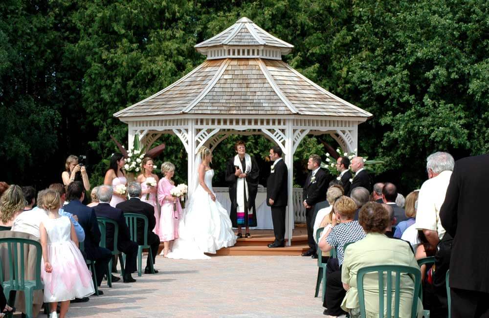 gazebo wedding