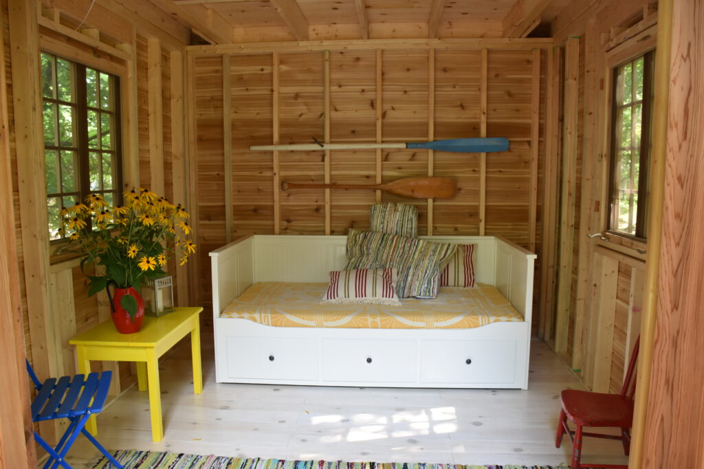 What is the Difference Between a Cottage and a Cabin? Summerstyle